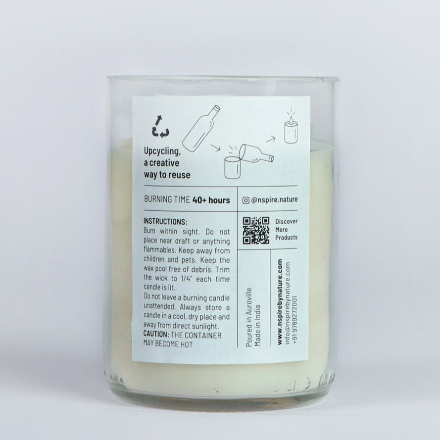 
Cedarwood soy candle with a warm, earthy fragrance, offering a soothing and grounding aroma that brings a cosy, rustic ambience to any space