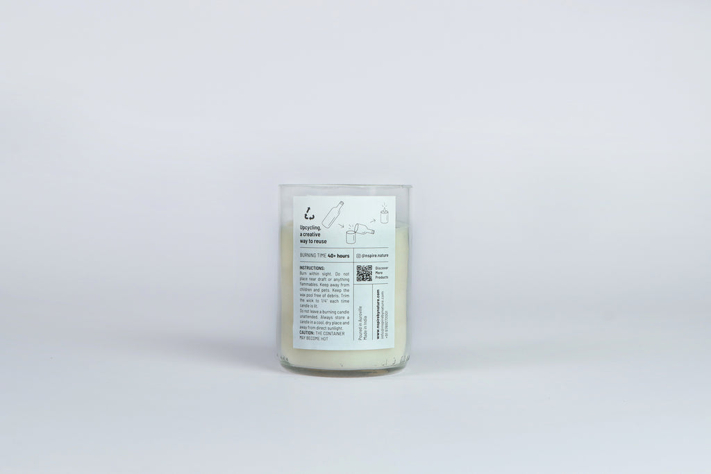 Handcrafted Coffee-Scented Soy Wax Candle in an Upcycled Glass Jar – Eco-Friendly and Sustainable Home Fragrance